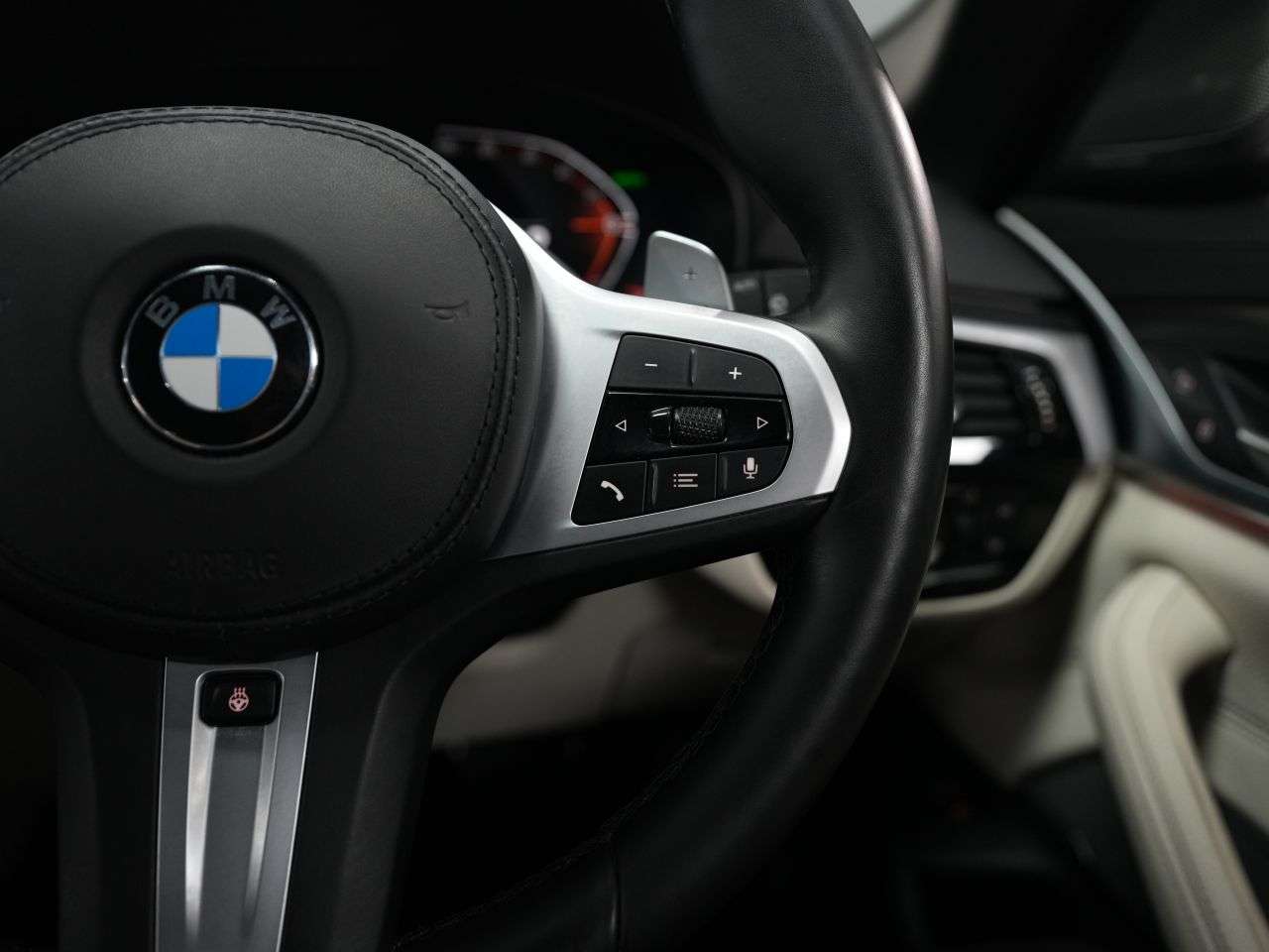 2020 BMW 5 SERIES 2020 BMW 5 SERIES