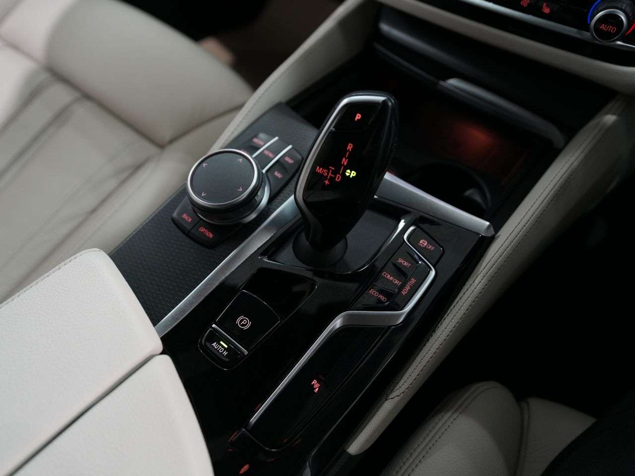 2020 BMW 5 SERIES 2020 BMW 5 SERIES