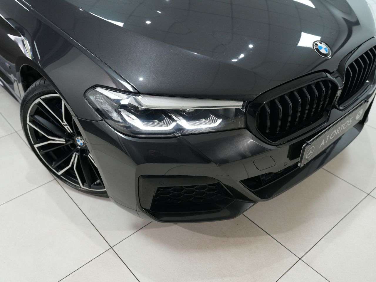 2020 BMW 5 SERIES 2020 BMW 5 SERIES