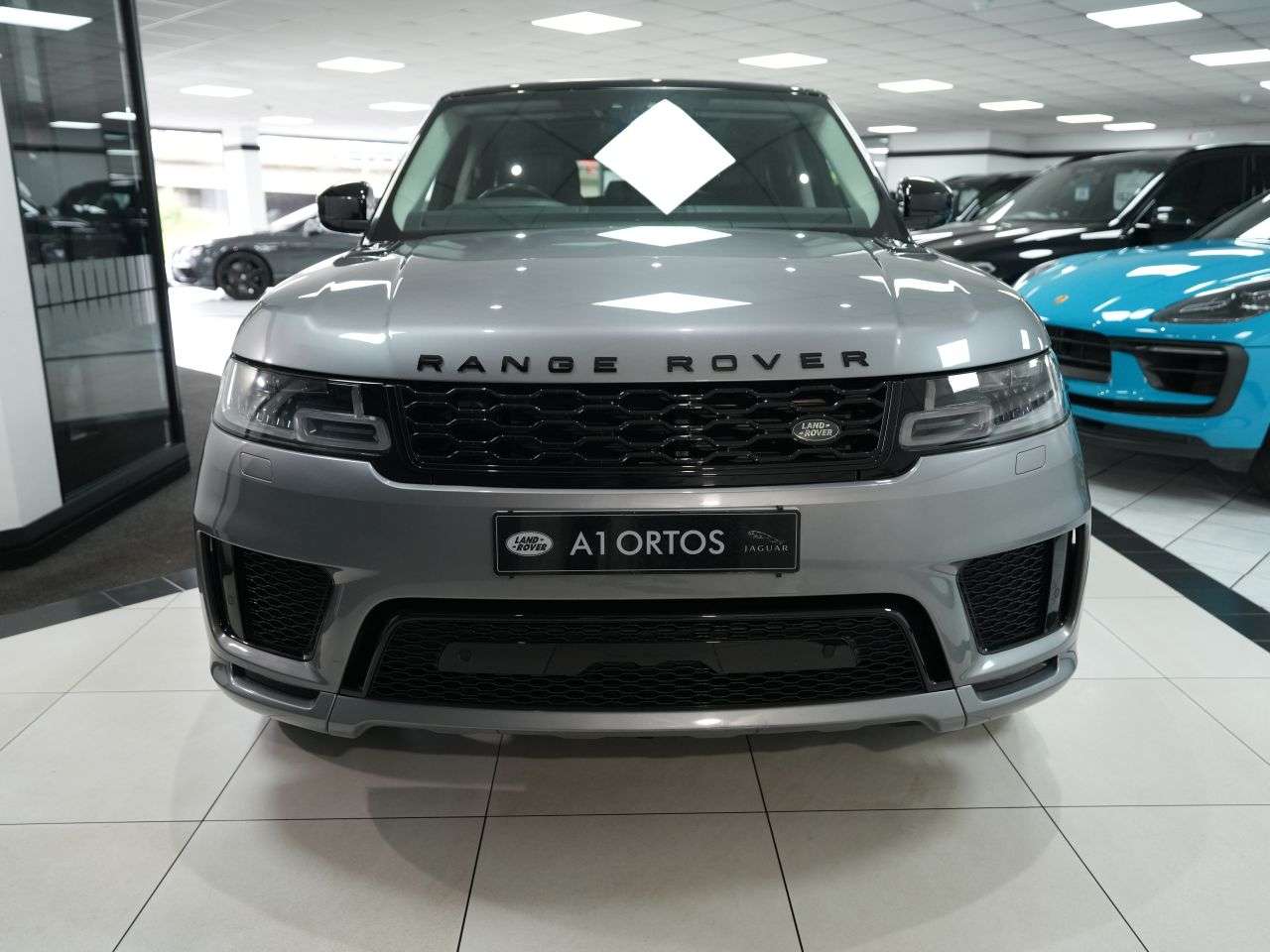 A 2019 LAND ROVER RANGE ROVER SPORT 3.0 SD V6 Autobiography Dynamic SUV 5dr Diesel Auto 4WD Euro 6 (s/s) (306 p A 2019 LAND ROVER RANGE ROVER SPORT 3.0 SD V6 Autobiography Dynamic SUV 5dr Diesel Auto 4WD Euro 6 (s/s) (306 p