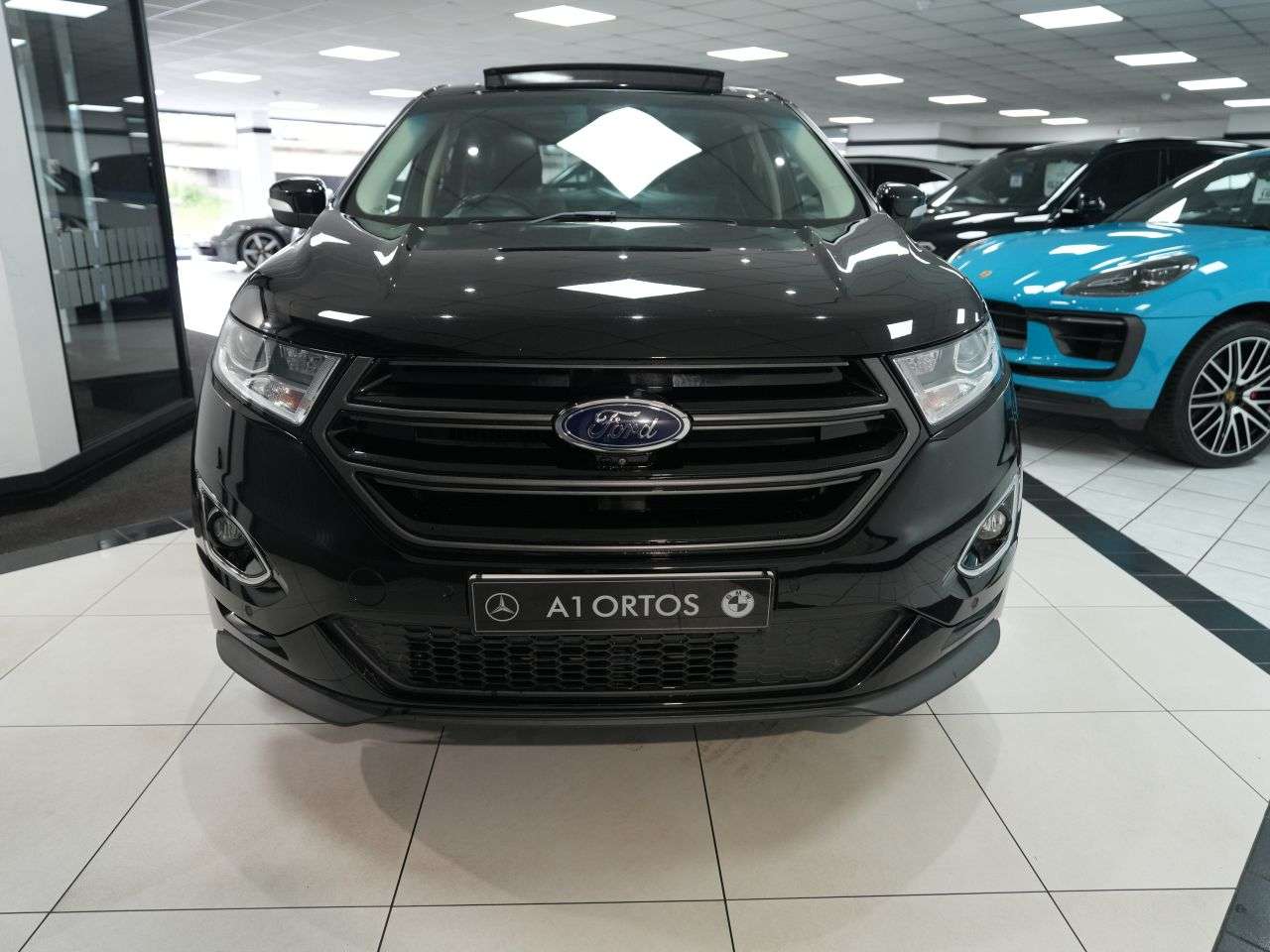 A 2017 FORD EDGE 2.0 TDCi Sport SUV 5dr Diesel Powershift AWD Euro 6 (s/s) (210 ps) 1 FORMER A 2017 FORD EDGE 2.0 TDCi Sport SUV 5dr Diesel Powershift AWD Euro 6 (s/s) (210 ps) 1 FORMER