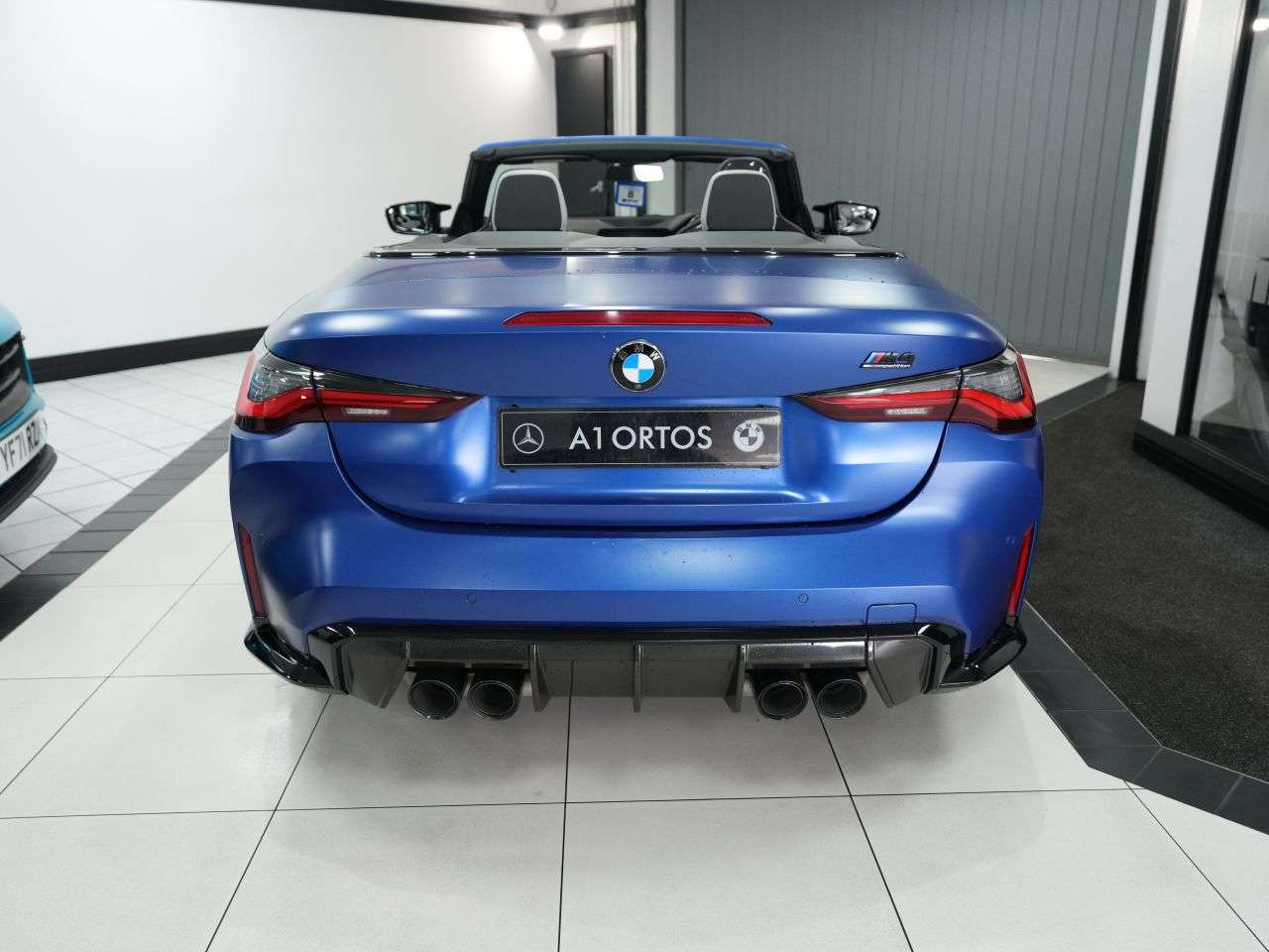 2022 BMW M4 2022 BMW M4