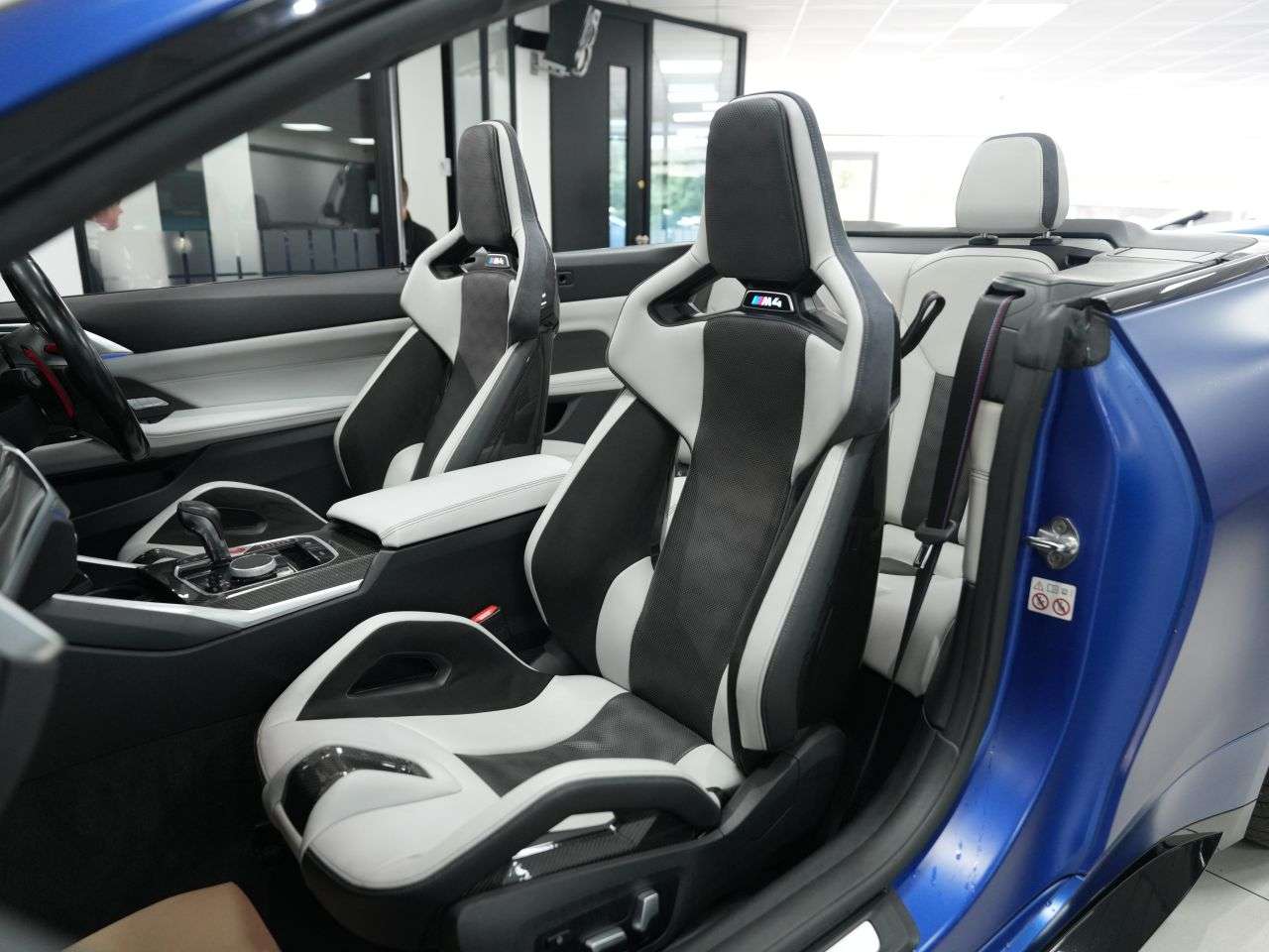 2022 BMW M4 2022 BMW M4