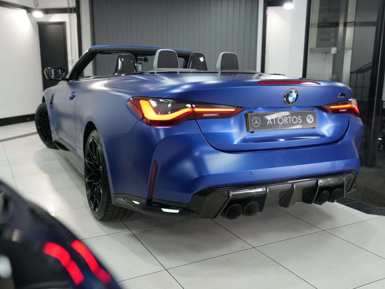 2022 BMW M4 2022 BMW M4
