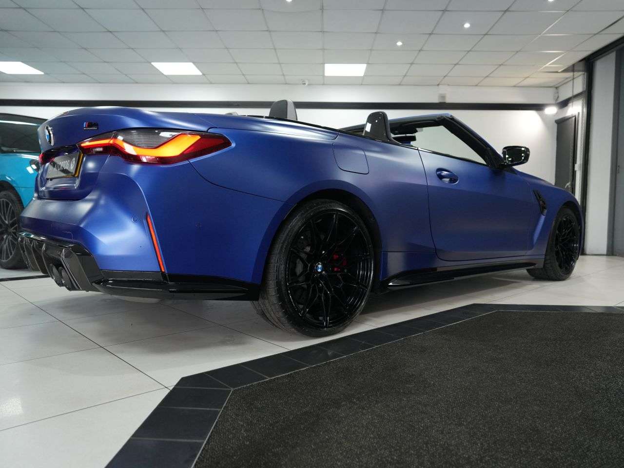 2022 BMW M4 2022 BMW M4