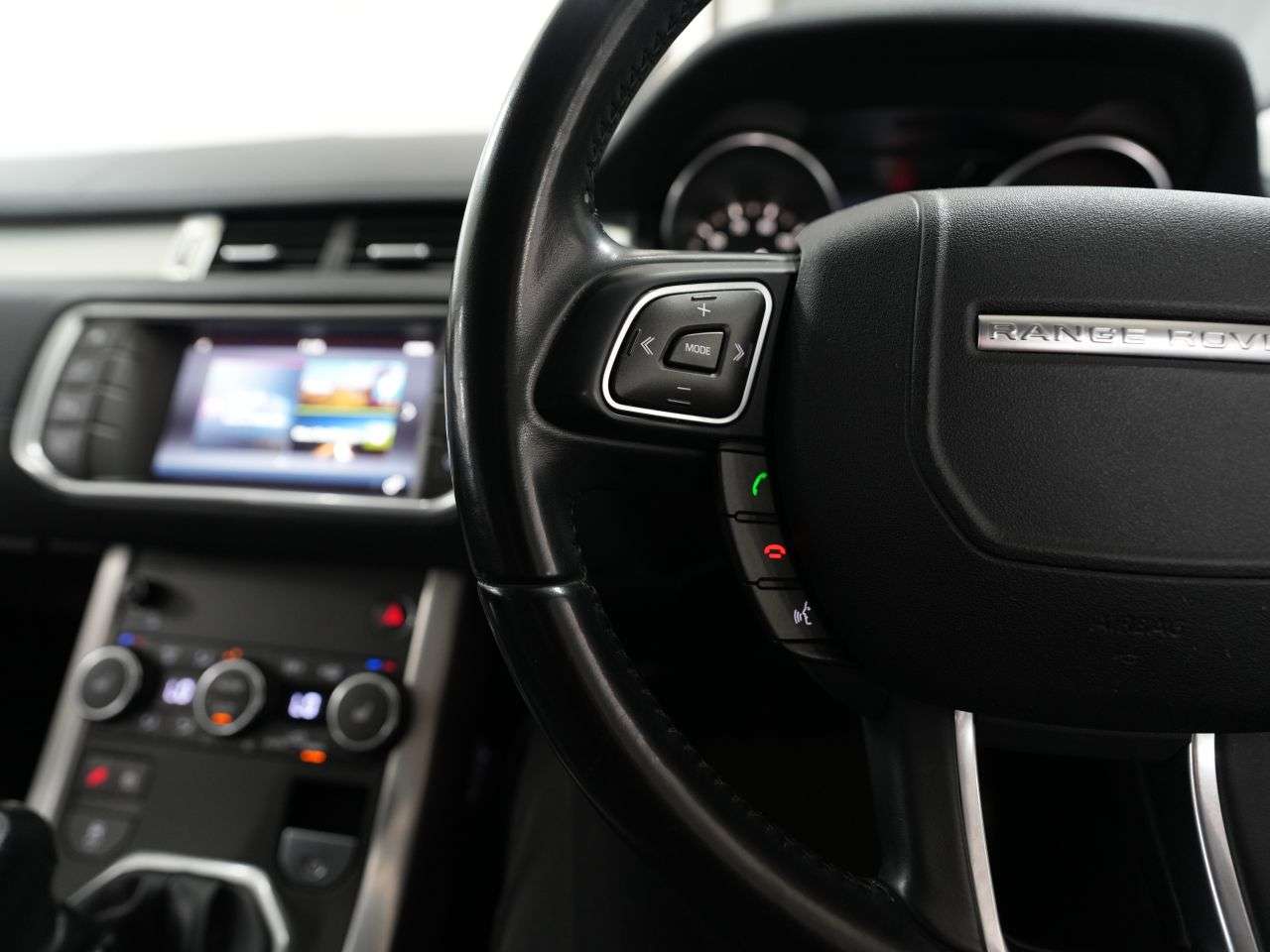 2017 LAND ROVER RANGE ROVER EVOQUE 2017 LAND ROVER RANGE ROVER EVOQUE