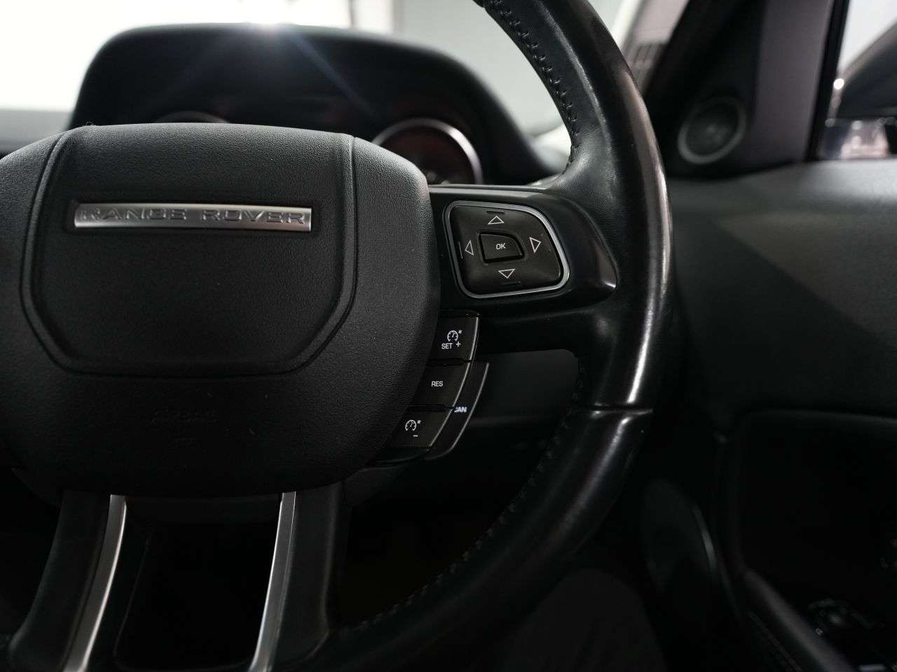 2017 LAND ROVER RANGE ROVER EVOQUE 2017 LAND ROVER RANGE ROVER EVOQUE