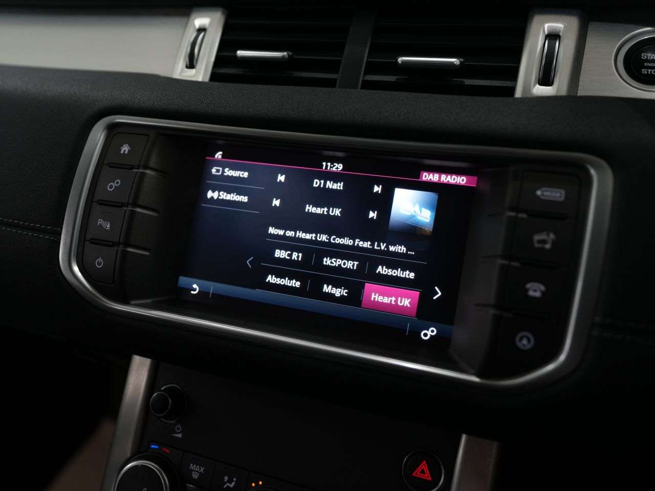 2017 LAND ROVER RANGE ROVER EVOQUE 2017 LAND ROVER RANGE ROVER EVOQUE