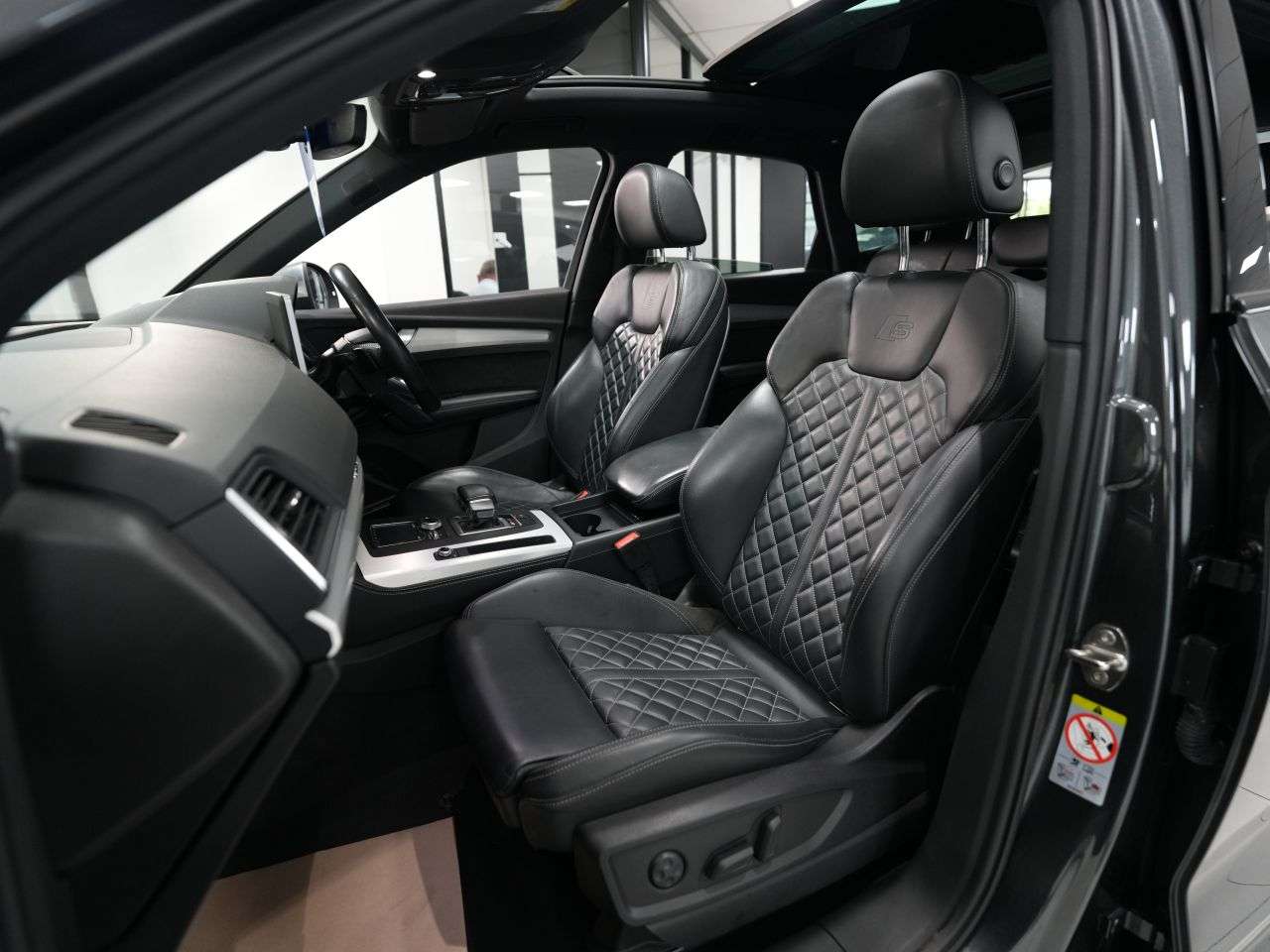 2018 AUDI SQ5 2018 AUDI SQ5