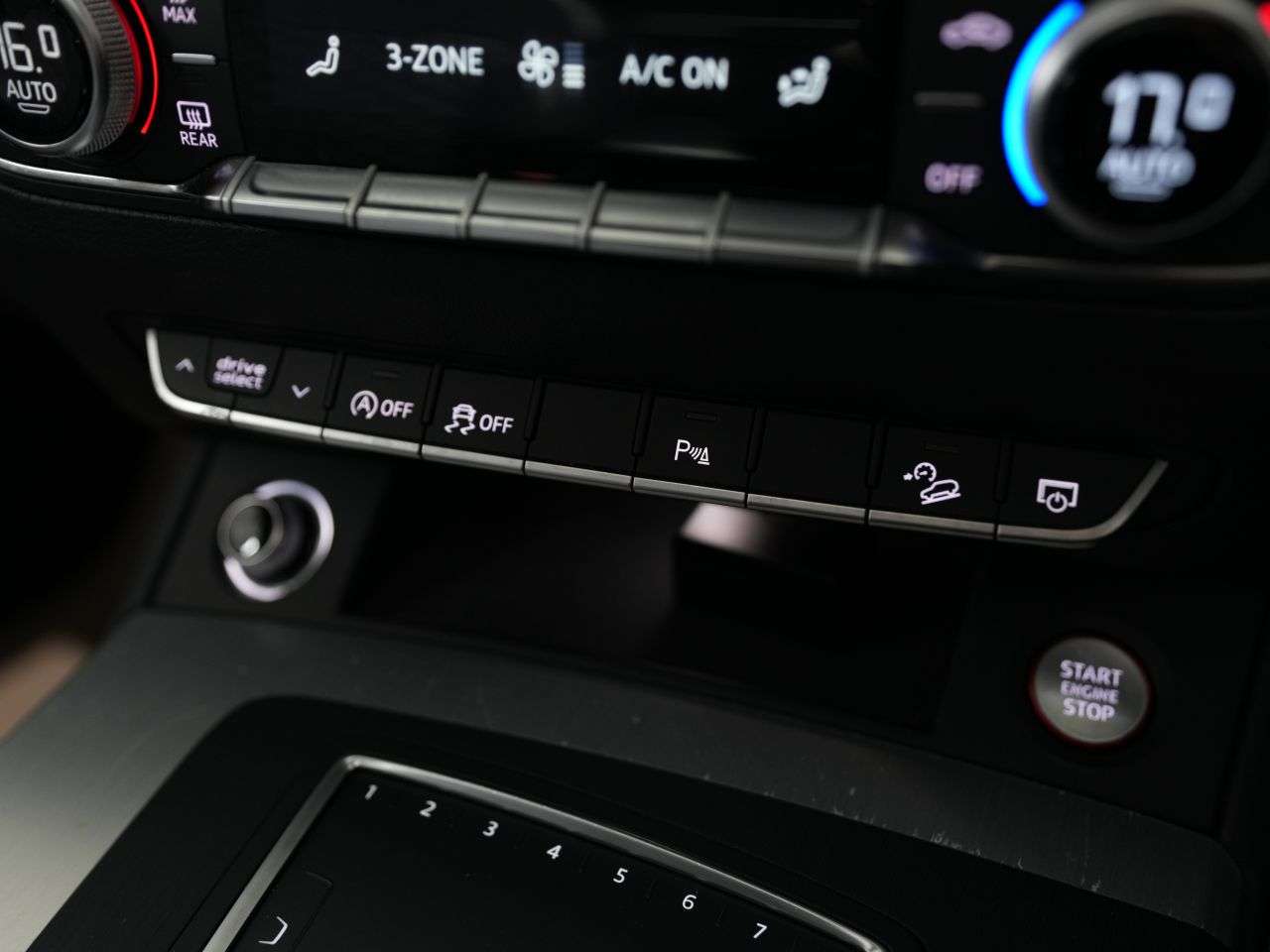 2018 AUDI SQ5 2018 AUDI SQ5