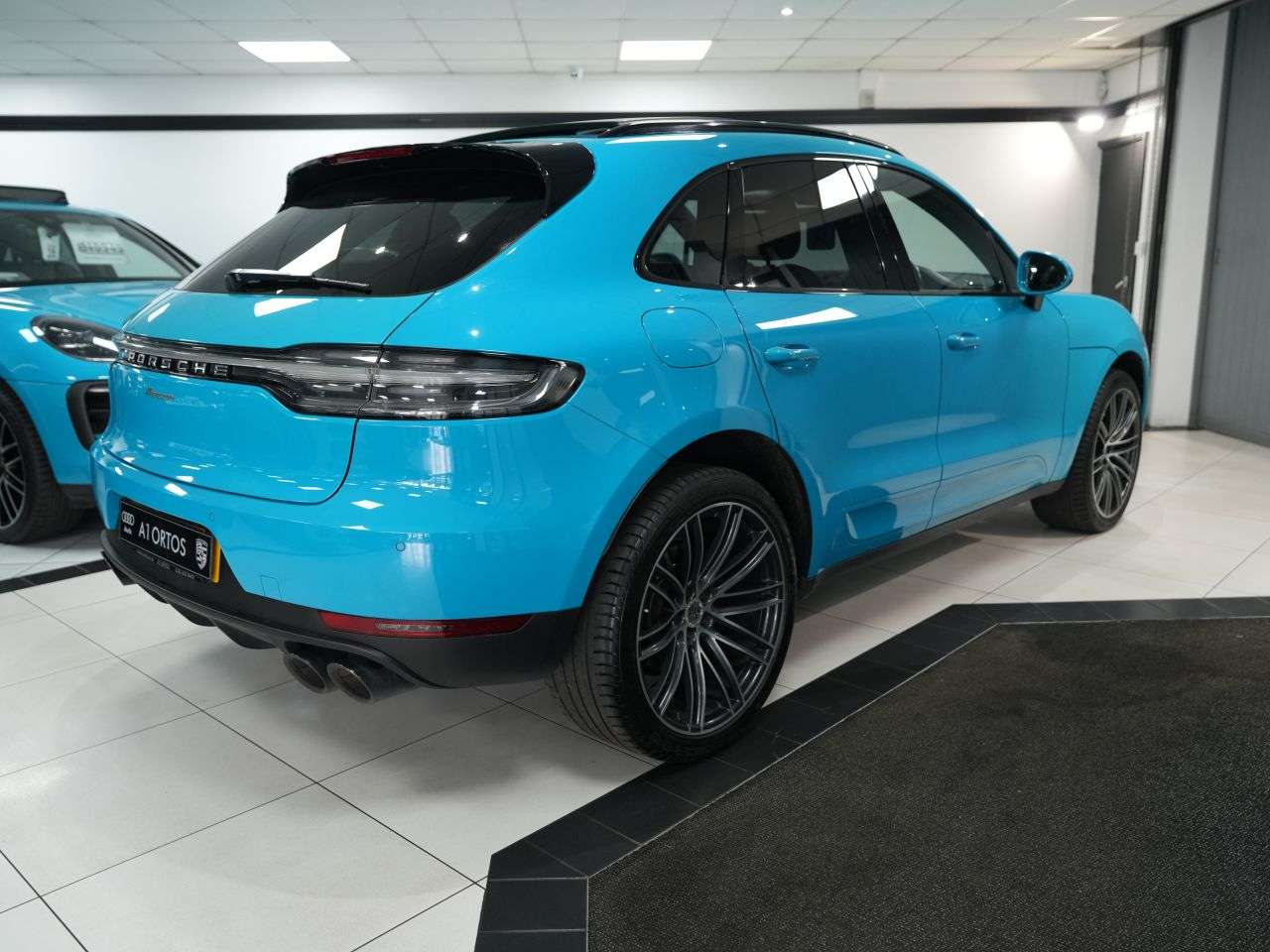 2019 PORSCHE MACAN 2019 PORSCHE MACAN