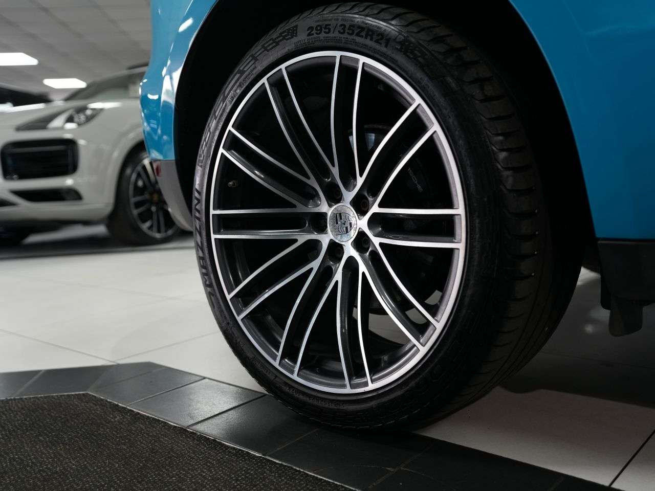 2019 PORSCHE MACAN 2019 PORSCHE MACAN