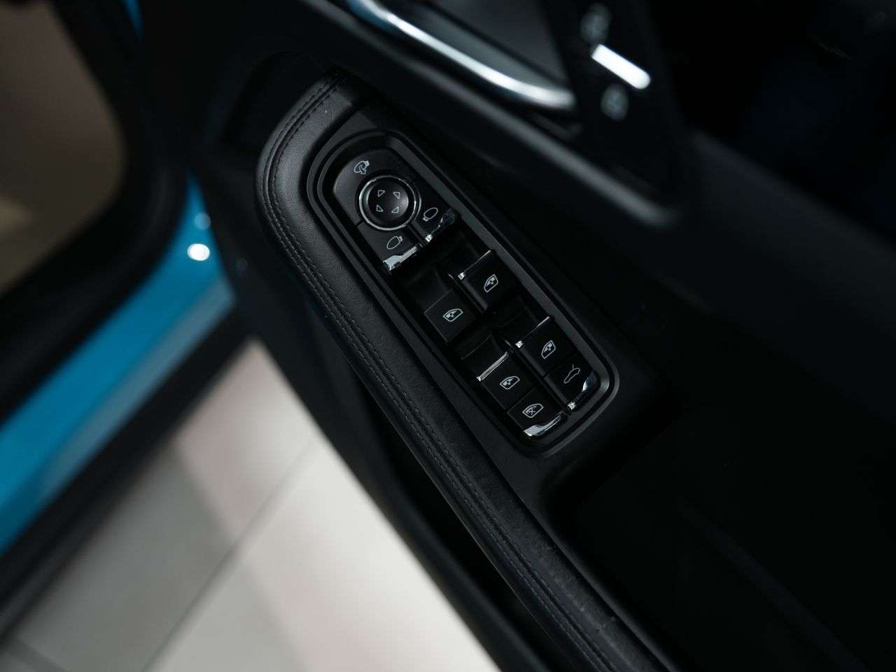 2019 PORSCHE MACAN 2019 PORSCHE MACAN