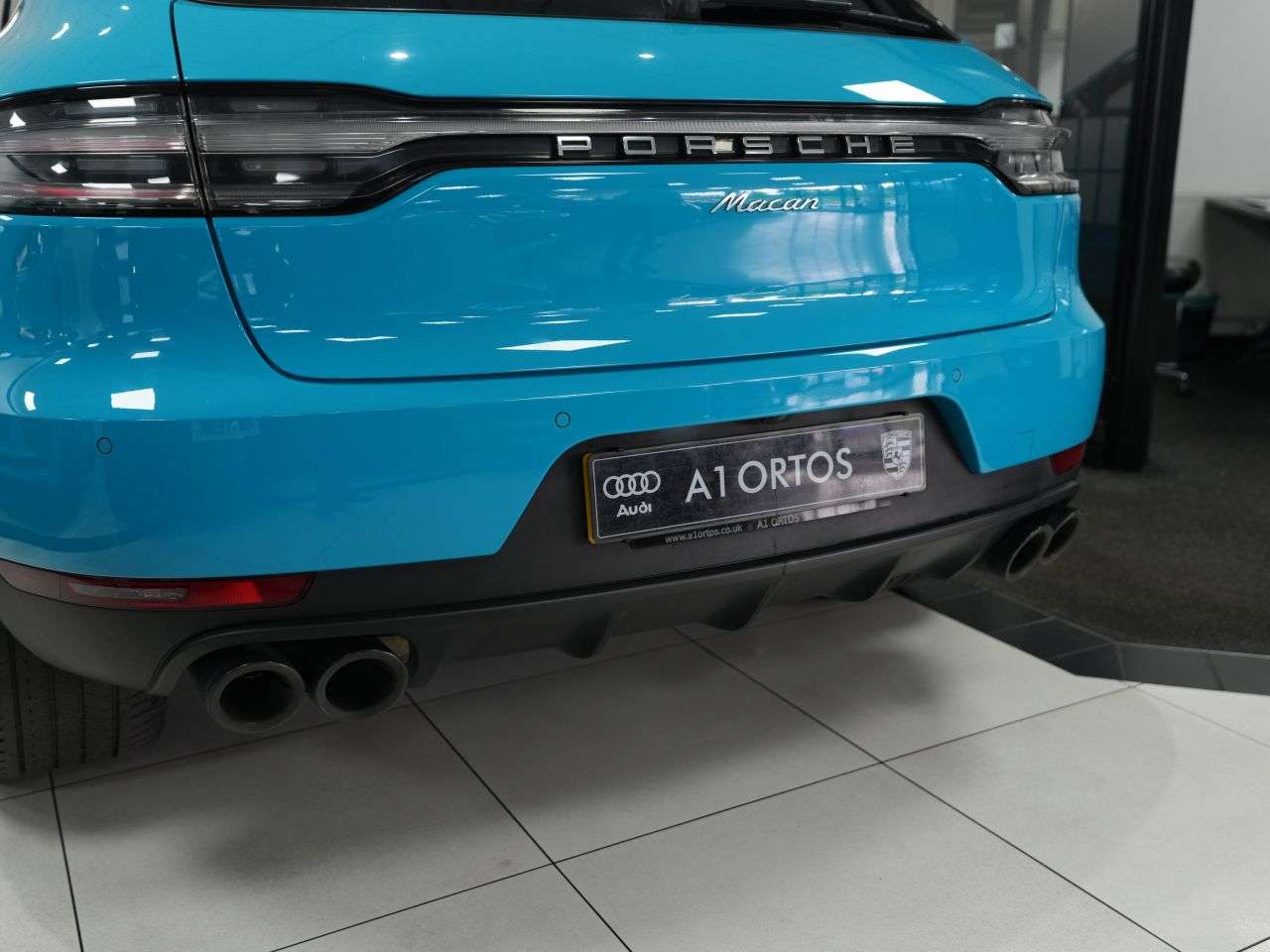2019 PORSCHE MACAN 2019 PORSCHE MACAN