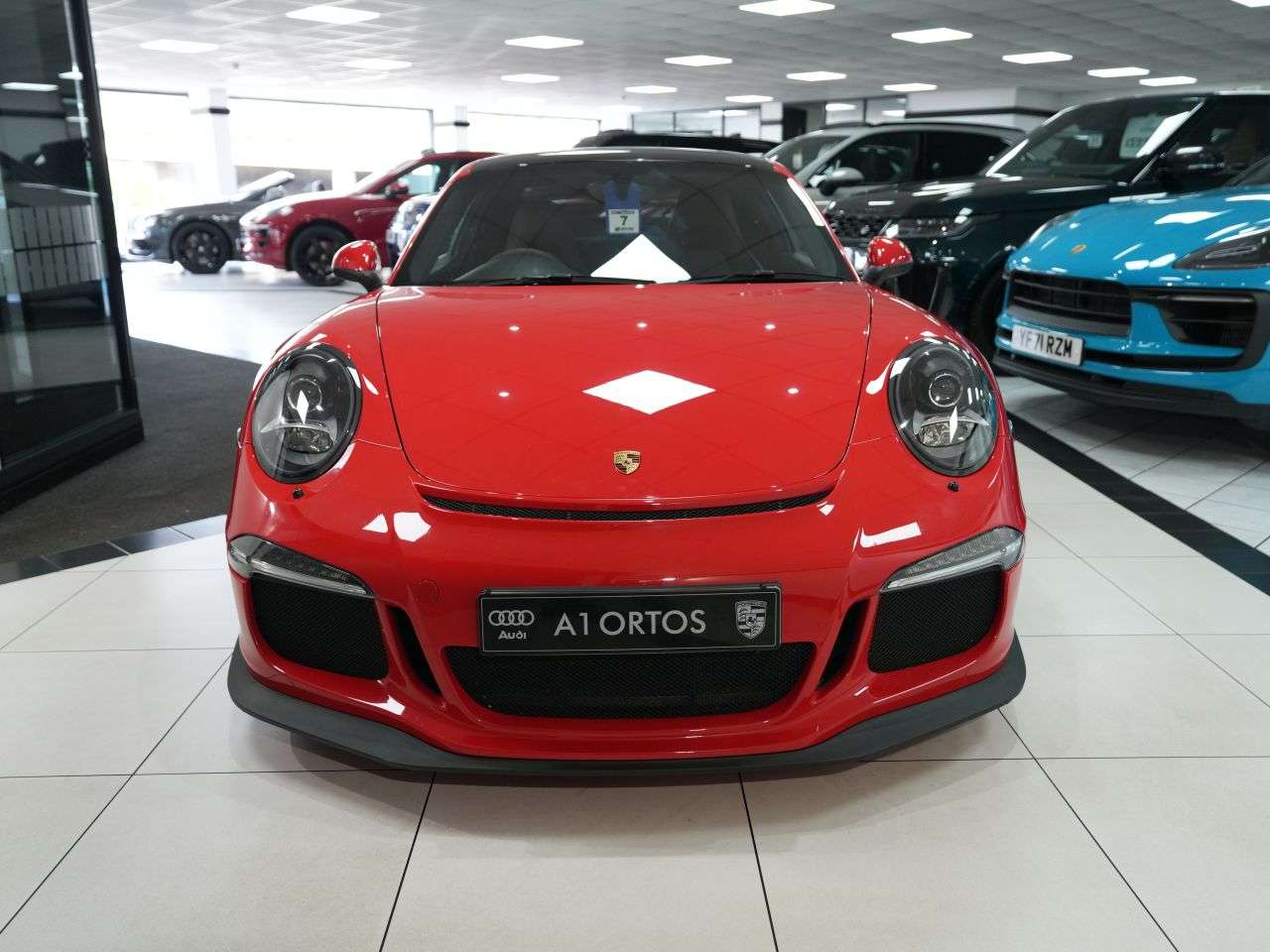 A 2013 PORSCHE 911 3.8 991 Carrera S Coupe 2dr Petrol PDK Euro 5 (s/s) (400 ps) 991.1 GT3 CONV A 2013 PORSCHE 911 3.8 991 Carrera S Coupe 2dr Petrol PDK Euro 5 (s/s) (400 ps) 991.1 GT3 CONV