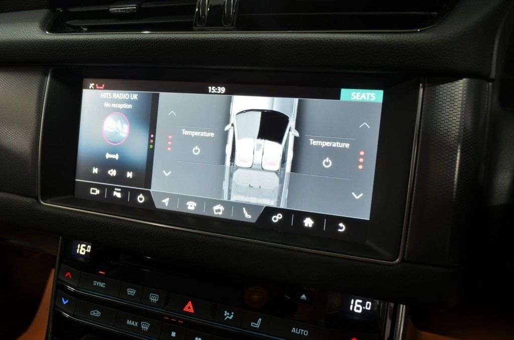 2019 JAGUAR XF 2019 JAGUAR XF