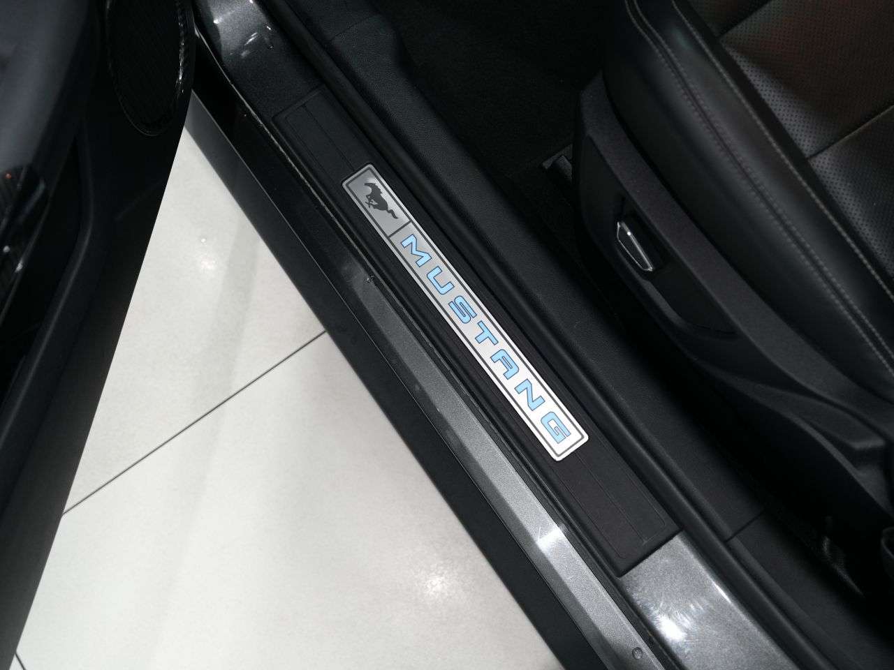 2019 FORD MUSTANG 2019 FORD MUSTANG
