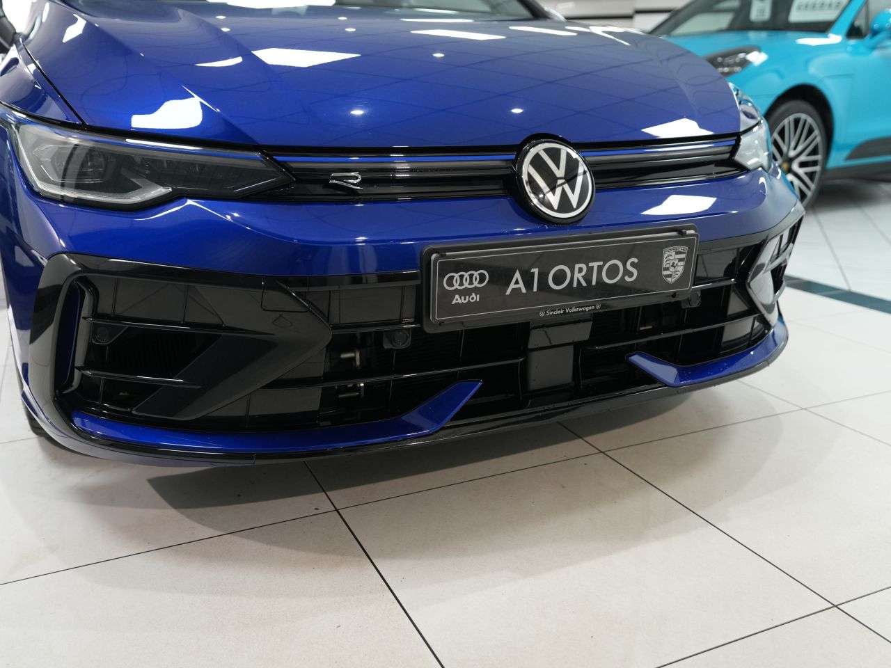 A 2024 VOLKSWAGEN GOLF 2.0 TSI R Hatchback 5dr Petrol DSG 4Motion Euro 6 (s/s) (333 ps) FACELIFT 8 A 2024 VOLKSWAGEN GOLF 2.0 TSI R Hatchback 5dr Petrol DSG 4Motion Euro 6 (s/s) (333 ps) FACELIFT 8