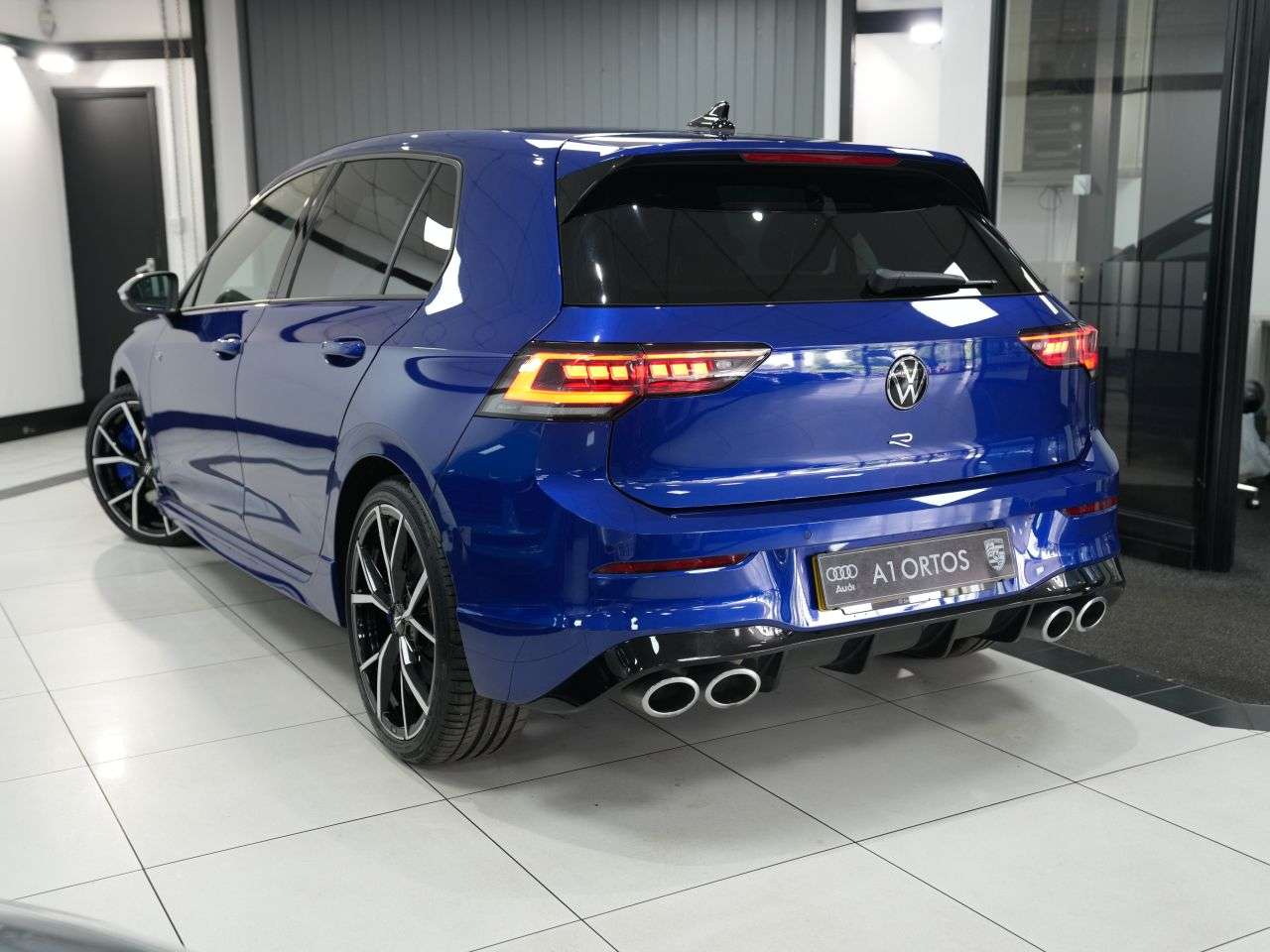 2024 VOLKSWAGEN GOLF 2024 VOLKSWAGEN GOLF