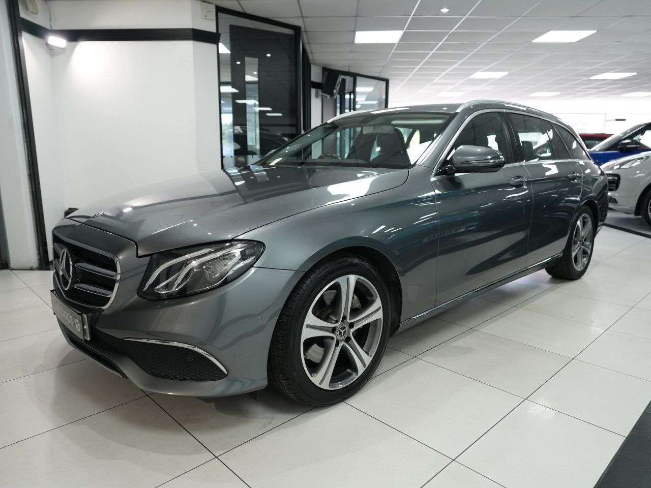 A 2019 MERCEDES-BENZ E-CLASS 2.0 E200 SE Estate 5dr Petrol G-Tronic+ Euro 6 (s/s) (184 ps) STUNNING PX E A 2019 MERCEDES-BENZ E-CLASS 2.0 E200 SE Estate 5dr Petrol G-Tronic+ Euro 6 (s/s) (184 ps) STUNNING PX E