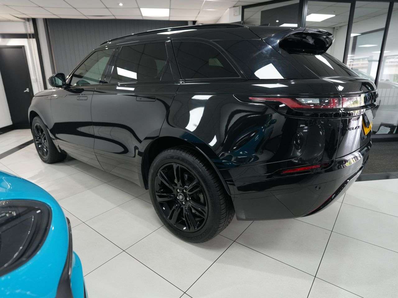 2022 LAND ROVER RANGE ROVER VELAR 2022 LAND ROVER RANGE ROVER VELAR
