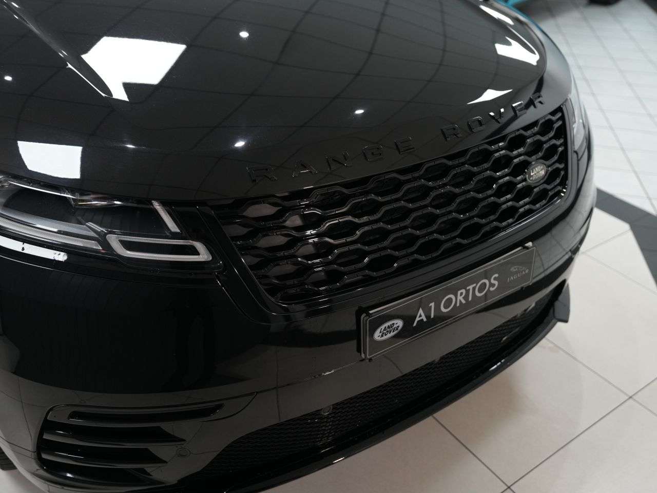 2022 LAND ROVER RANGE ROVER VELAR 2022 LAND ROVER RANGE ROVER VELAR