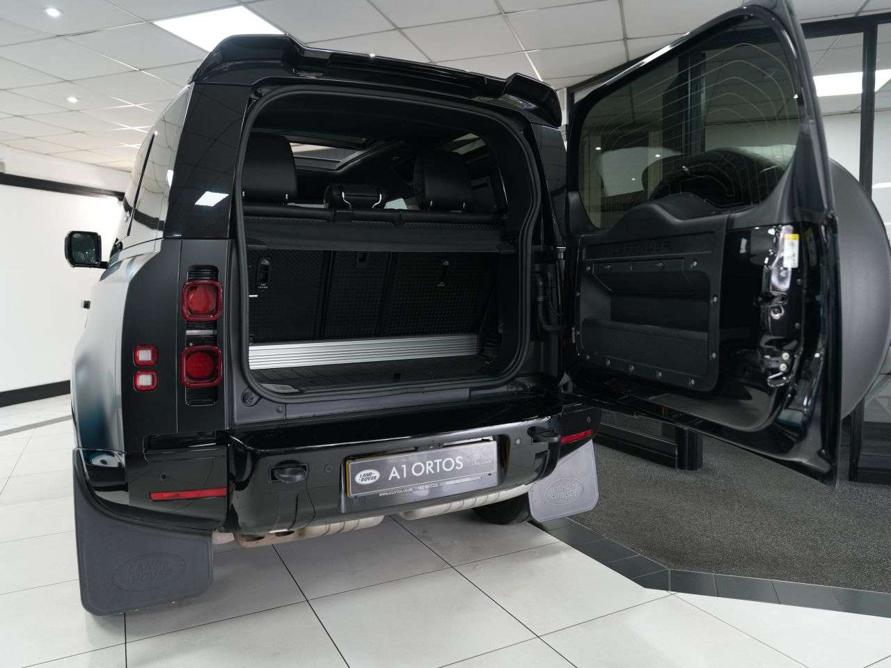2022 LAND ROVER DEFENDER 2022 LAND ROVER DEFENDER