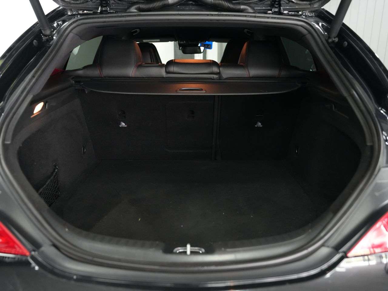 A 2015 MERCEDES-BENZ CLA 2.0 CLA45 AMG Shooting Brake 5dr Petrol SpdS DCT 4MATIC Euro 6 (s/s) (381 p A 2015 MERCEDES-BENZ CLA 2.0 CLA45 AMG Shooting Brake 5dr Petrol SpdS DCT 4MATIC Euro 6 (s/s) (381 p
