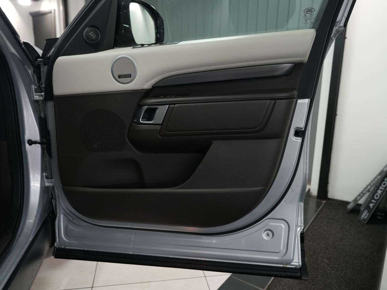 2019 LAND ROVER DISCOVERY 2019 LAND ROVER DISCOVERY