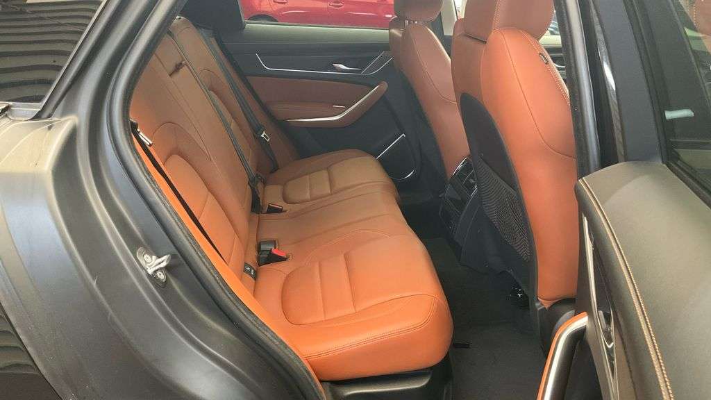2023 JAGUAR F-PACE 2023 JAGUAR F-PACE
