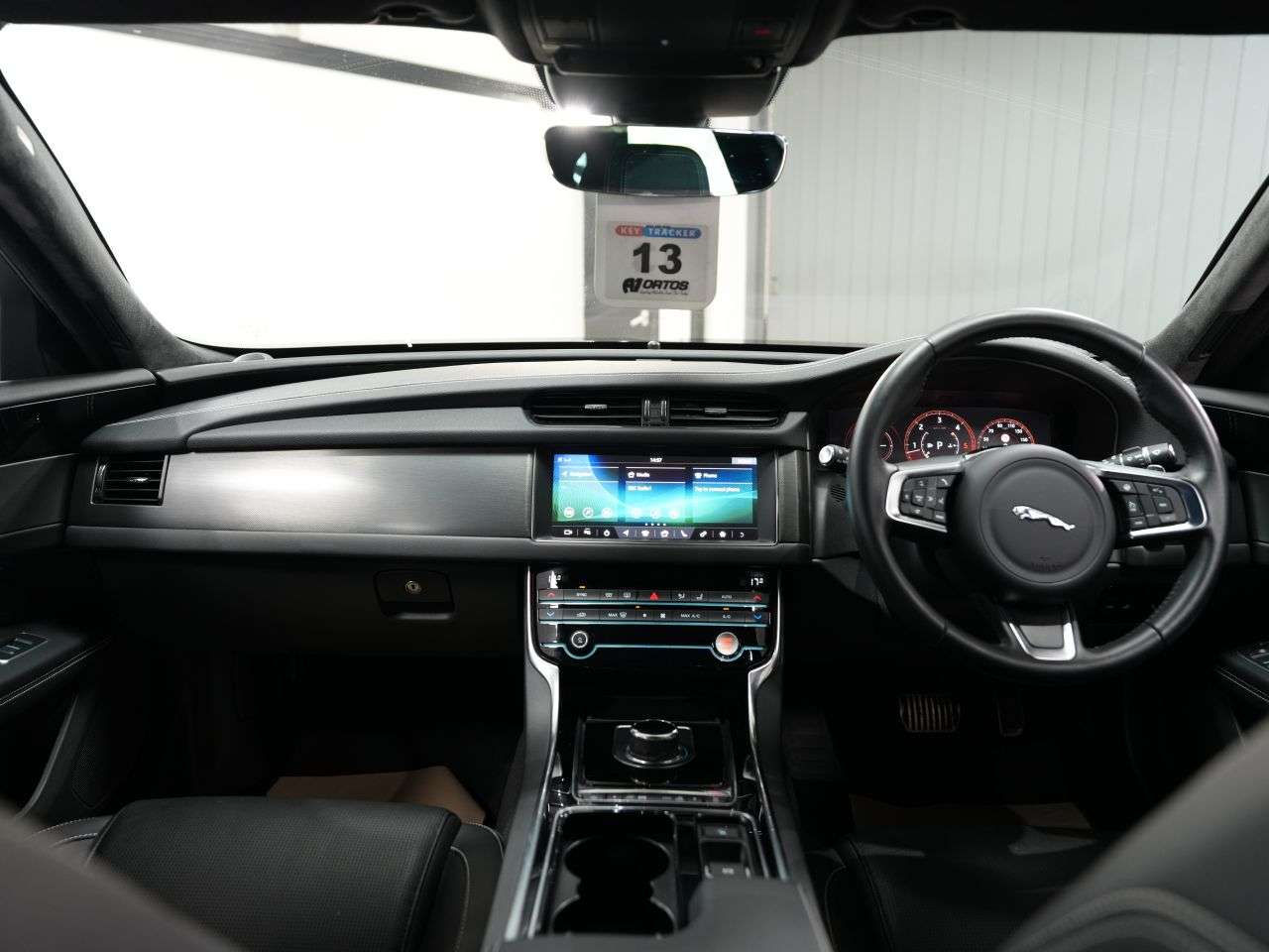 A 2020 JAGUAR XF 2.0d Chequered Flag Saloon 4dr Diesel Auto Euro 6 (s/s) (180 ps) RARE CHEQU A 2020 JAGUAR XF 2.0d Chequered Flag Saloon 4dr Diesel Auto Euro 6 (s/s) (180 ps) RARE CHEQU