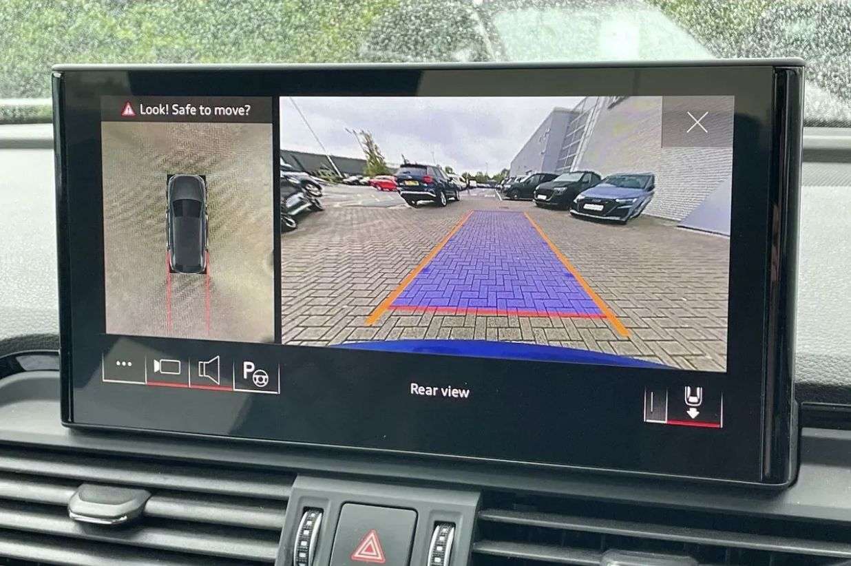 2022 AUDI Q5 2022 AUDI Q5