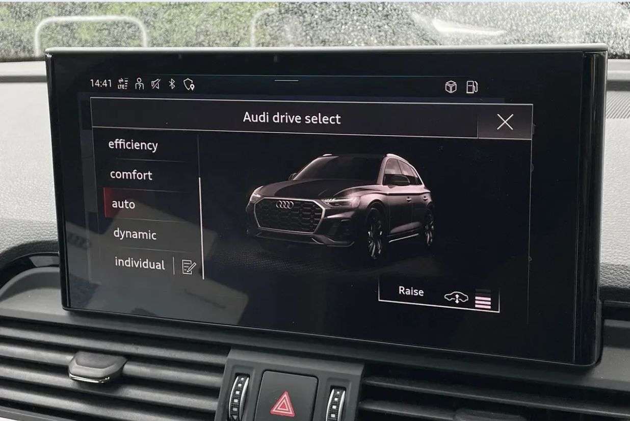2022 AUDI Q5 2022 AUDI Q5