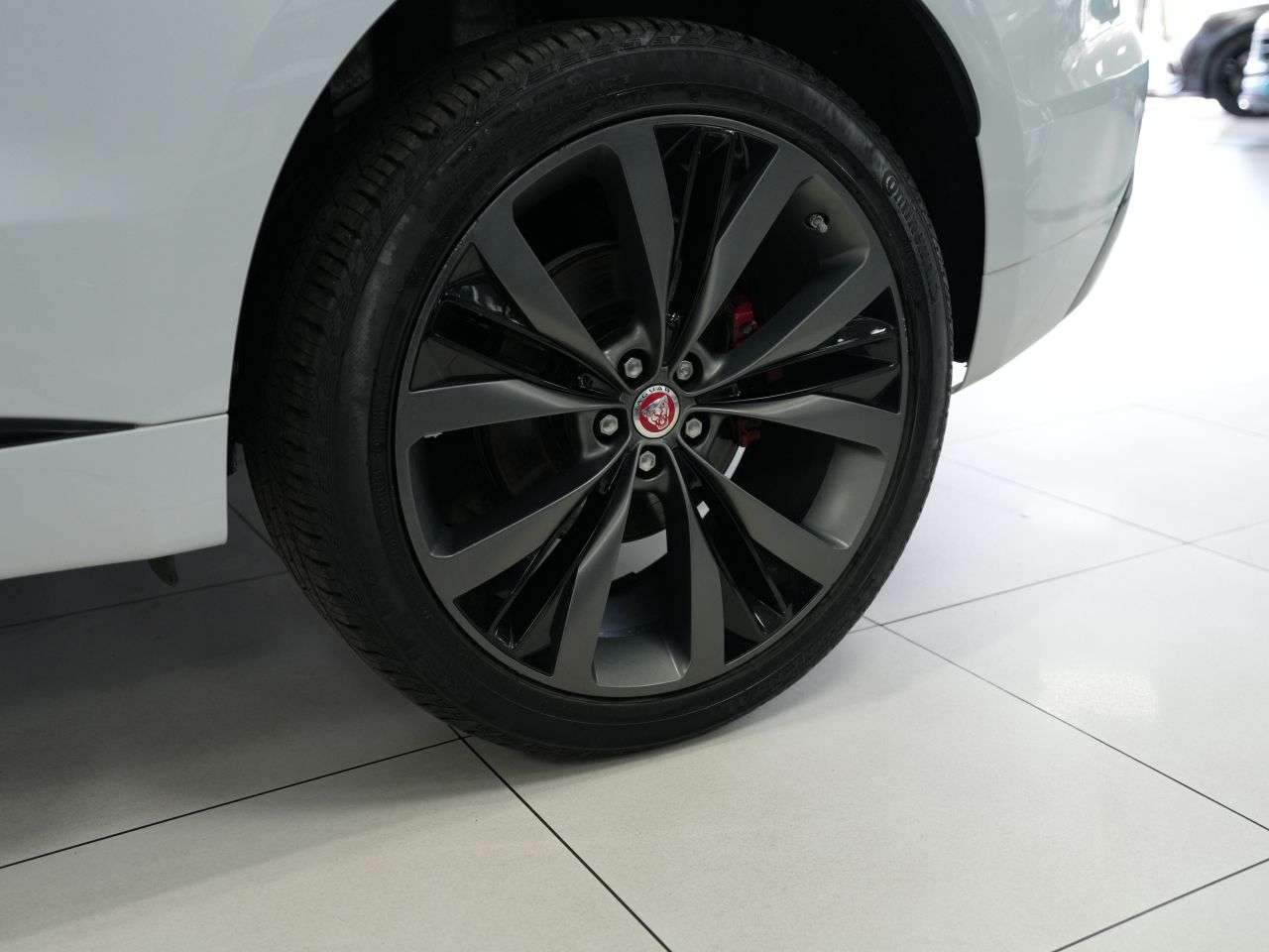 2019 JAGUAR F-PACE 2019 JAGUAR F-PACE