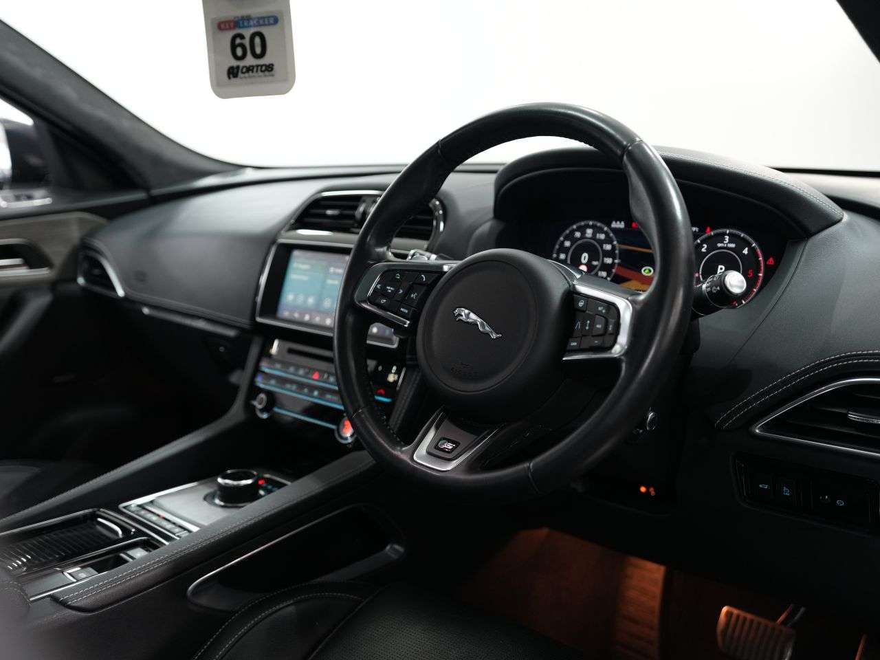2019 JAGUAR F-PACE 2019 JAGUAR F-PACE
