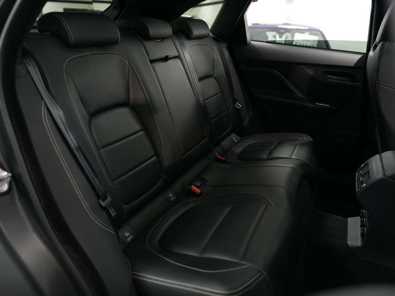 2019 JAGUAR F-PACE 2019 JAGUAR F-PACE