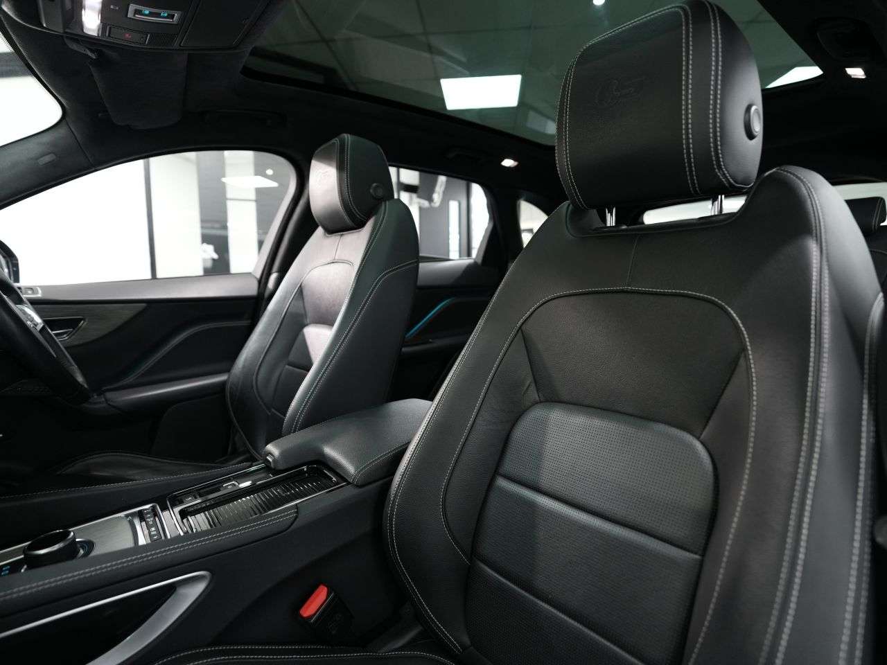 2019 JAGUAR F-PACE 2019 JAGUAR F-PACE