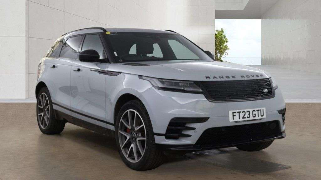 A 2023 LAND ROVER RANGE ROVER VELAR 3.0 D300 MHEV Dynamic SE SUV 5dr Diesel Auto 4WD Euro 6 (s/s) (300 ps) 1 OW A 2023 LAND ROVER RANGE ROVER VELAR 3.0 D300 MHEV Dynamic SE SUV 5dr Diesel Auto 4WD Euro 6 (s/s) (300 ps) 1 OW
