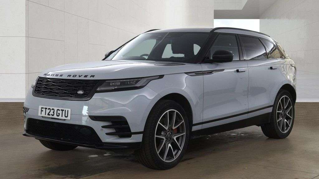 A 2023 LAND ROVER RANGE ROVER VELAR 3.0 D300 MHEV Dynamic SE SUV 5dr Diesel Auto 4WD Euro 6 (s/s) (300 ps) 1 OW A 2023 LAND ROVER RANGE ROVER VELAR 3.0 D300 MHEV Dynamic SE SUV 5dr Diesel Auto 4WD Euro 6 (s/s) (300 ps) 1 OW