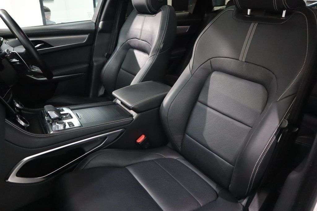 2023 JAGUAR F-PACE 2023 JAGUAR F-PACE