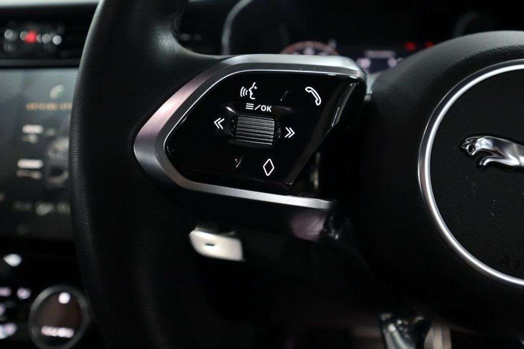 2023 JAGUAR F-PACE 2023 JAGUAR F-PACE