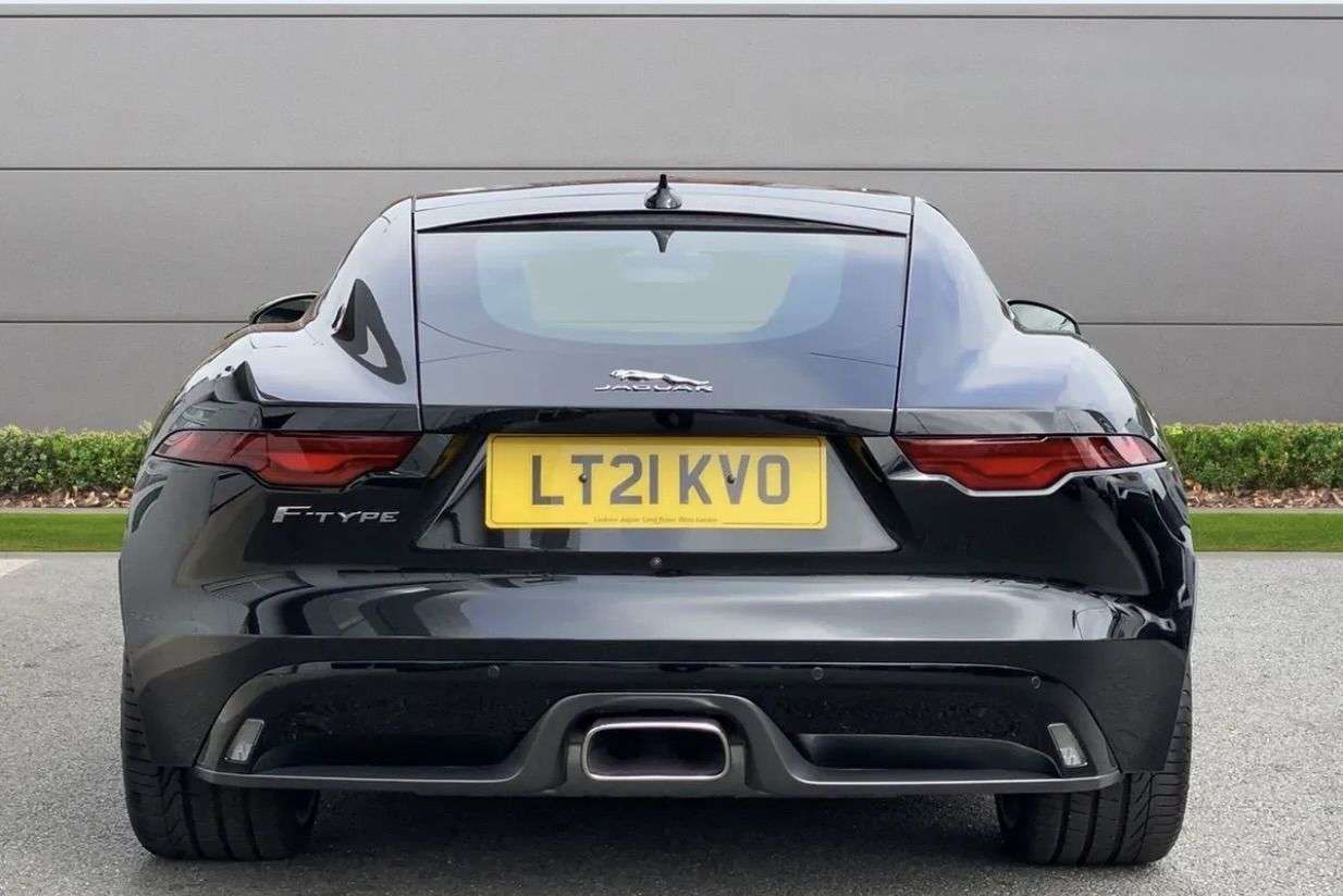 2021 JAGUAR F-TYPE 2021 JAGUAR F-TYPE