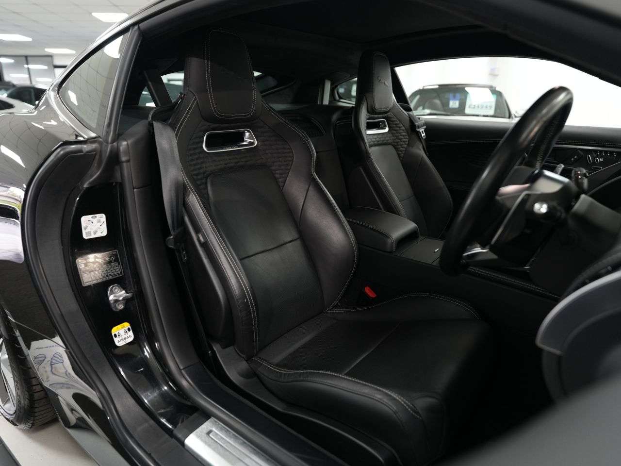 2021 JAGUAR F-TYPE 2021 JAGUAR F-TYPE