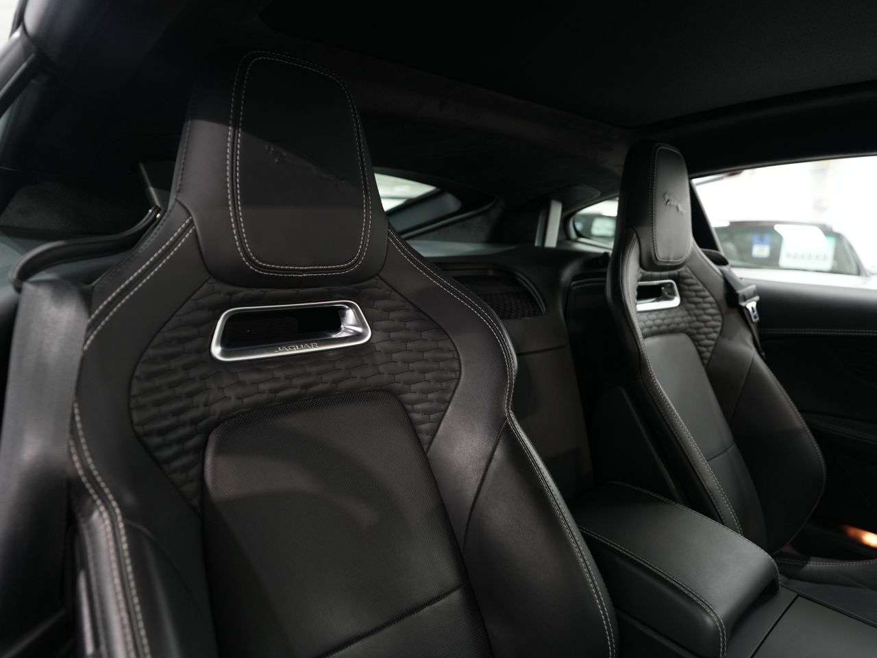 2021 JAGUAR F-TYPE 2021 JAGUAR F-TYPE