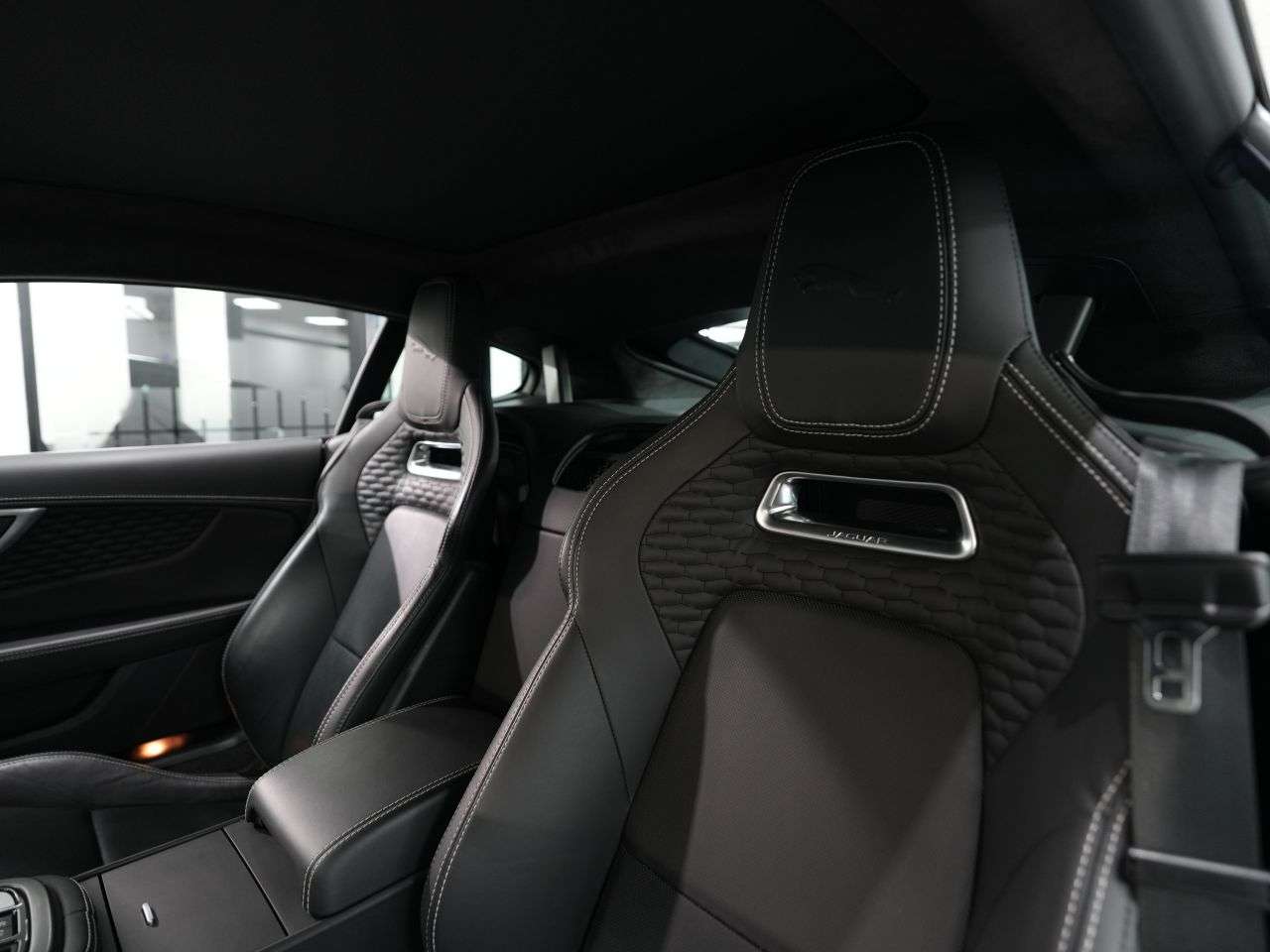 2021 JAGUAR F-TYPE 2021 JAGUAR F-TYPE