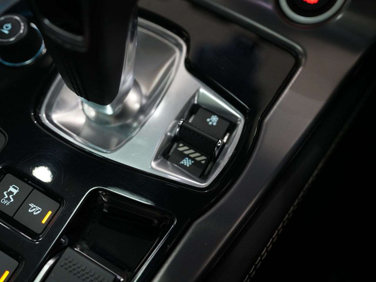 2021 JAGUAR F-TYPE 2021 JAGUAR F-TYPE