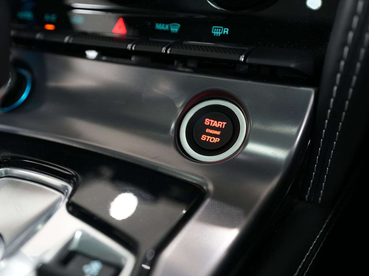 2021 JAGUAR F-TYPE 2021 JAGUAR F-TYPE