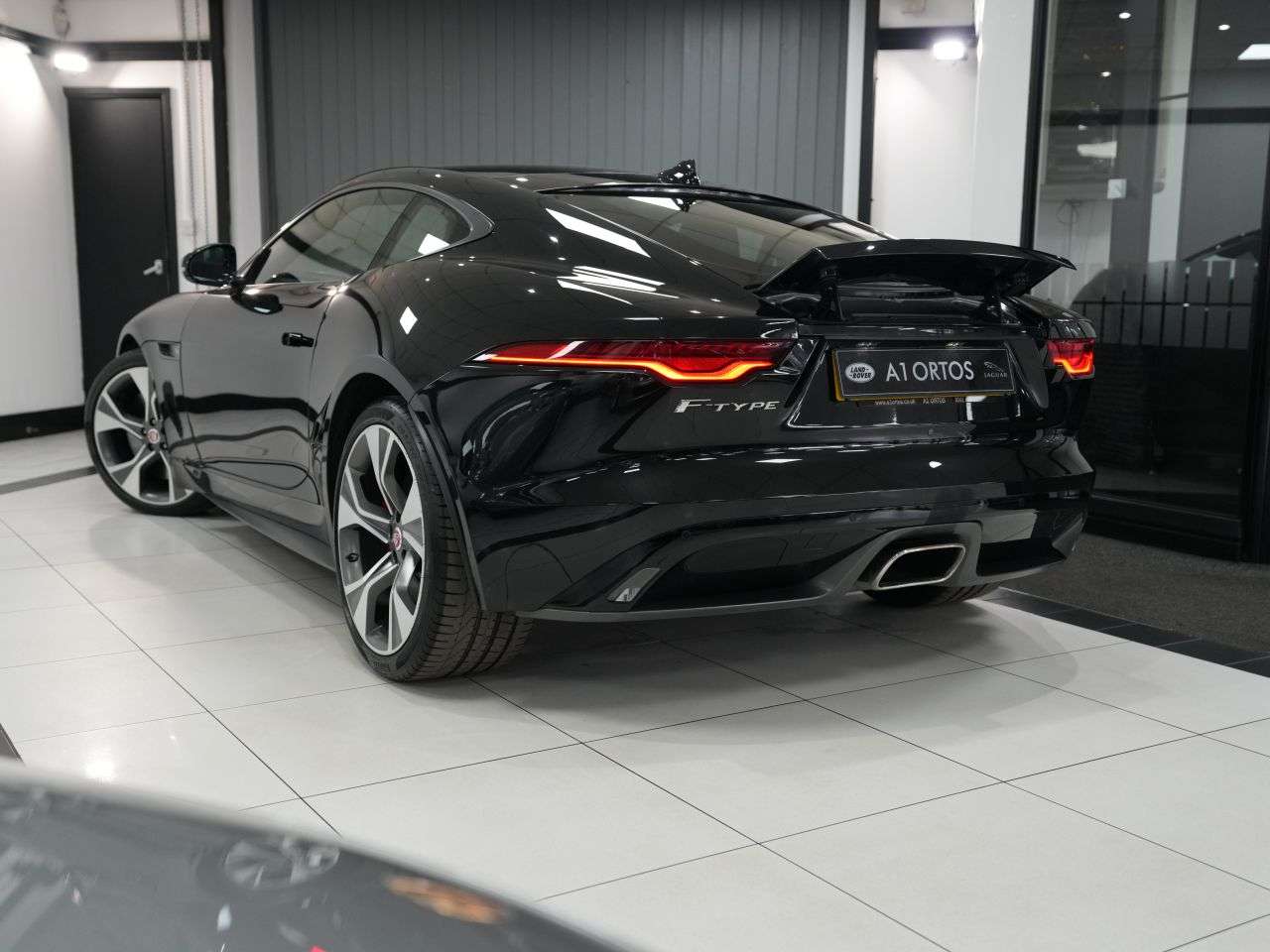 2021 JAGUAR F-TYPE 2021 JAGUAR F-TYPE