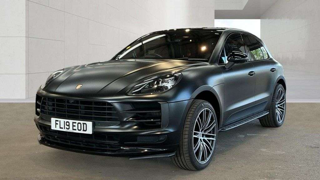 A 2019 PORSCHE MACAN 3.0T V6 S SUV 5dr Petrol PDK 4WD Euro 6 (s/s) (354 ps) BEAUTIFUL CONDITION A 2019 PORSCHE MACAN 3.0T V6 S SUV 5dr Petrol PDK 4WD Euro 6 (s/s) (354 ps) BEAUTIFUL CONDITION