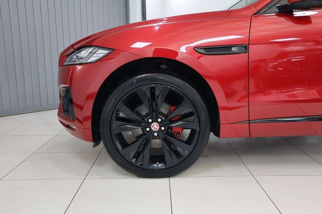 2018 JAGUAR F-PACE 2018 JAGUAR F-PACE
